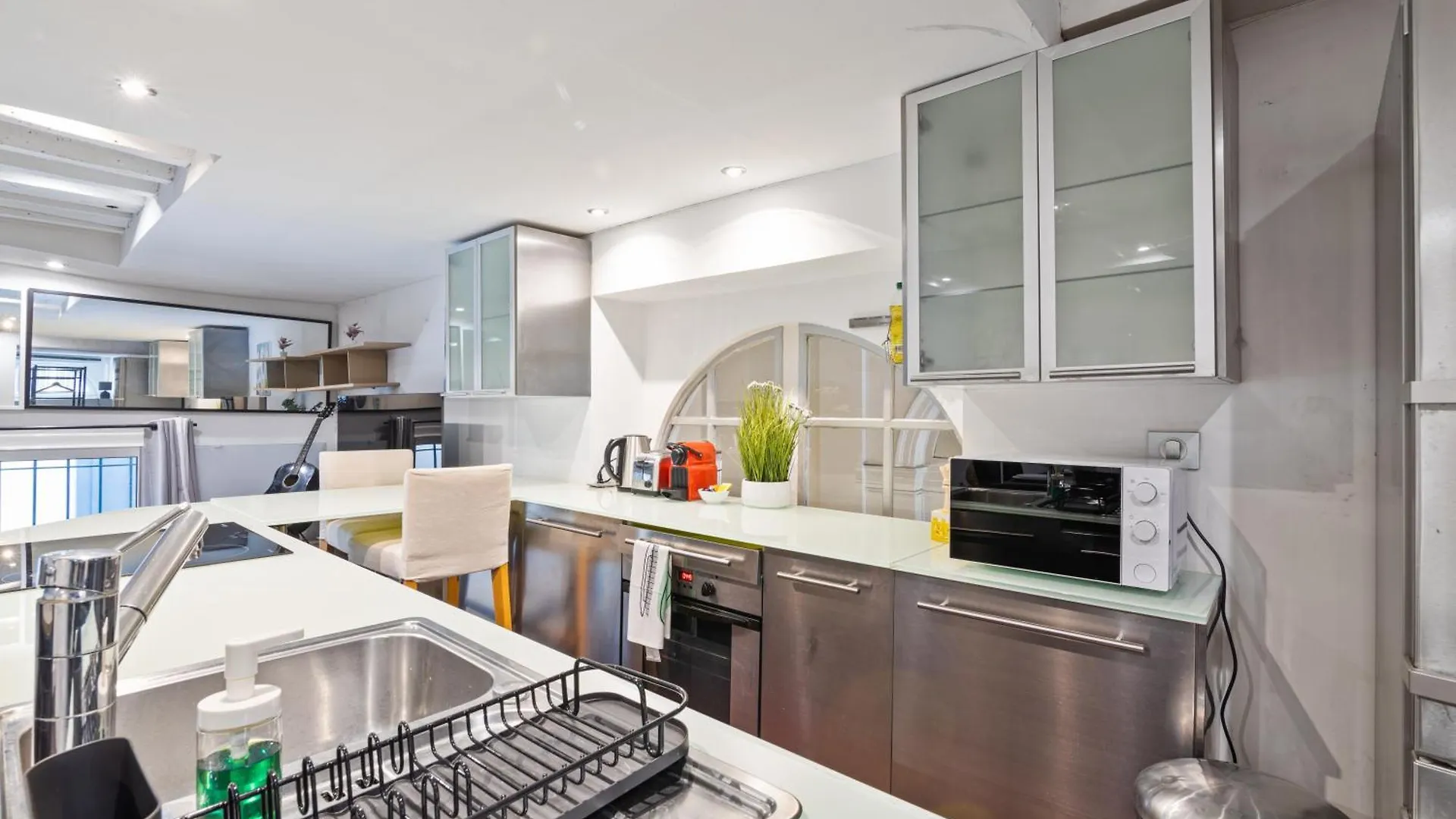 Superb Apartment Quartier Bonne Nouvelle Free Netflix パリ